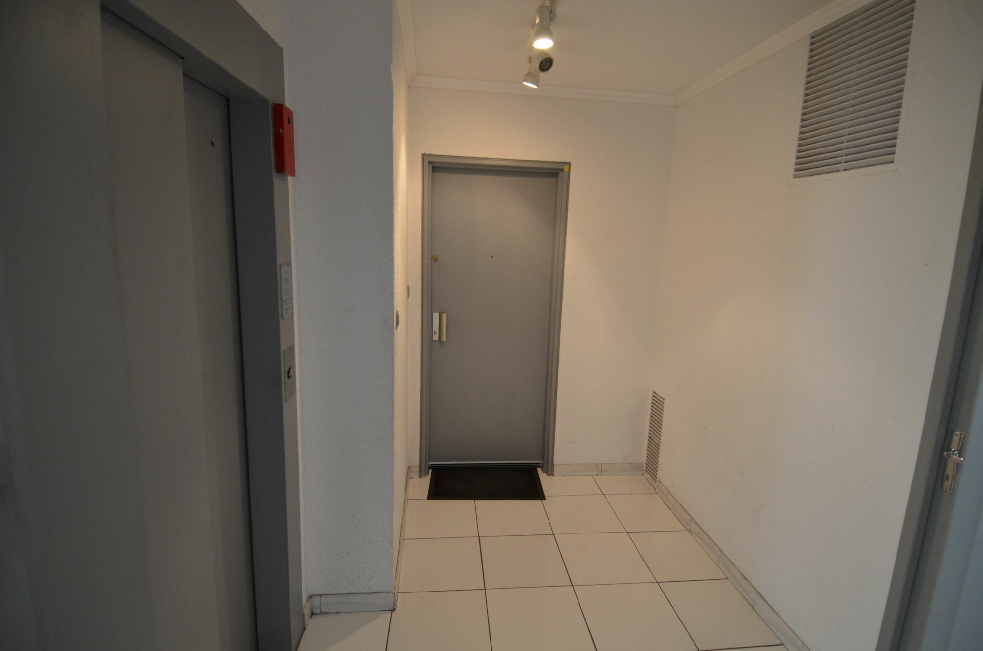Appartement Rooftop 8 Personnes Grande Terrasse Avec Parking Quartier Aeroport ניס מראה חיצוני תמונה